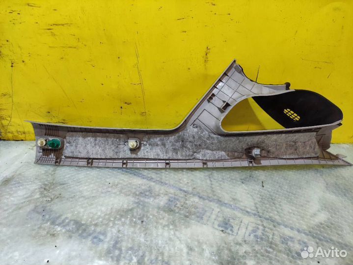 Обшивка стойки лобового стекла Kia Cerato 3 Yd