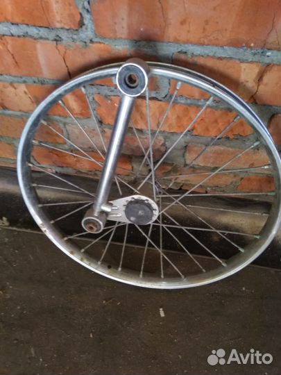 Колеса велосипедные разные