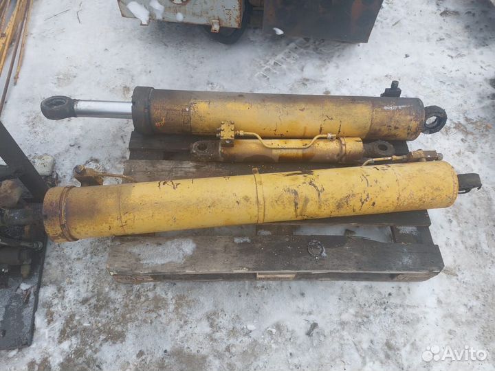 Цилиндр автогидроподъёмника вс 22.02