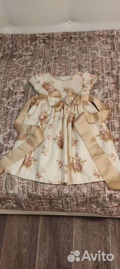 Нарядное платье для девочки 2 года