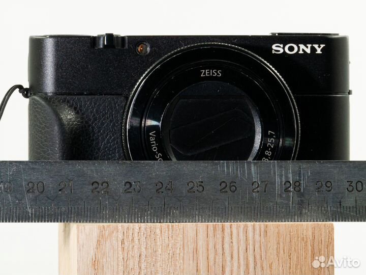 Цифровой фотоаппарат Sony RX-100M5A