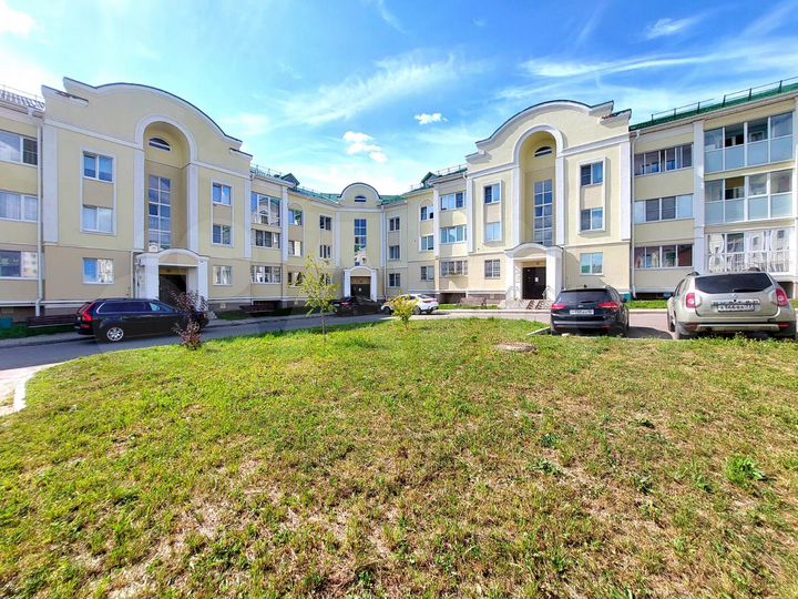 3-к. квартира, 96 м², 3/3 эт.