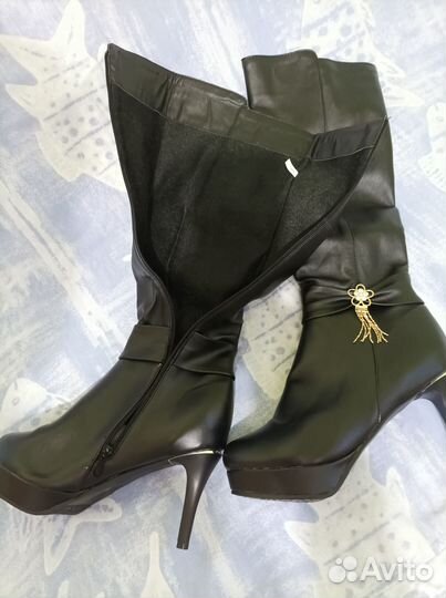 Продам сапоги демисезонные новые