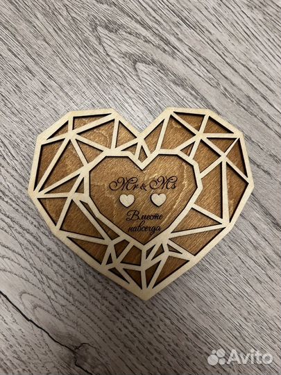 Подставка для свадебных колец