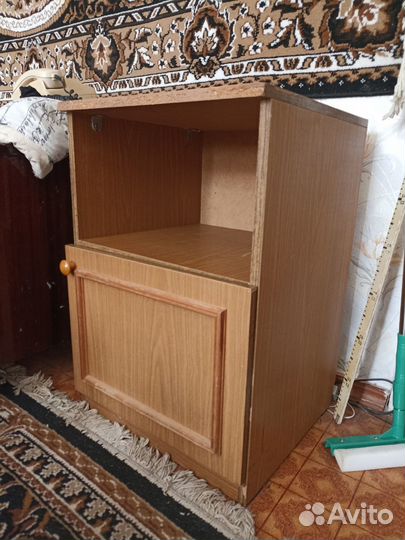 Тумбочка бу