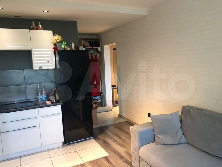 2-к. квартира, 40 м², 8/17 эт.