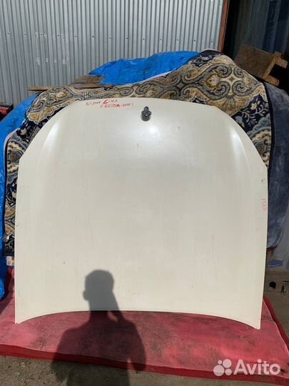 Капот Nissan Сima HF50 2004-2010