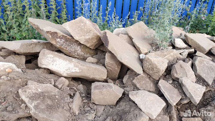 Камни природные