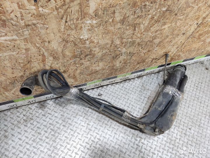 Горловина топливного бака Opel Astra H