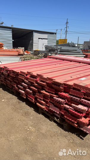 Стеллаж фронтальный паллетный