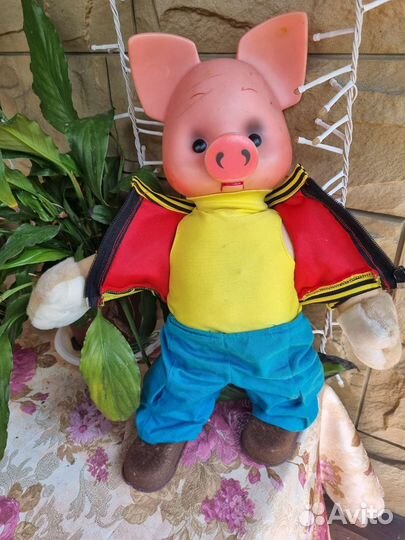 Хрюша поросёнок Ретро игрушка 40-45см