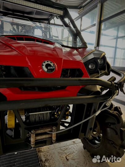 Багги BRP CAN-AM commander 1000