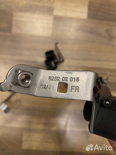 Датчик уровня подвески положения кузова Zeekr 001