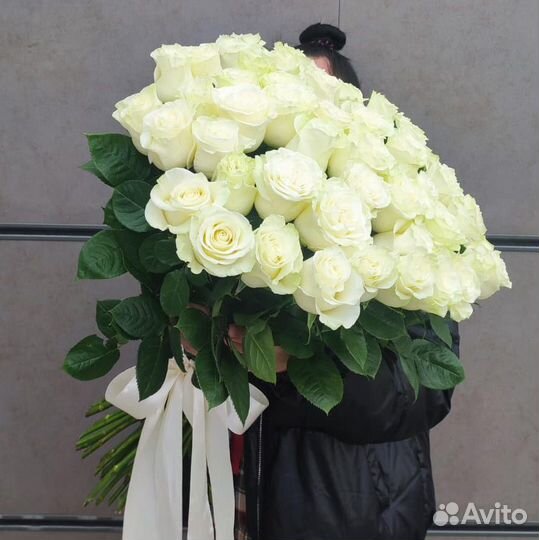 37 белых роз Цветы Букеты Розы