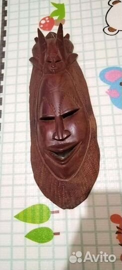 Маска из дерева 6