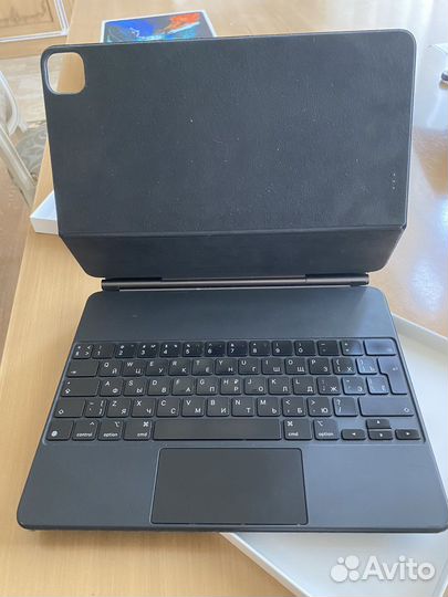 Apple magic keyboard iPad 12,9