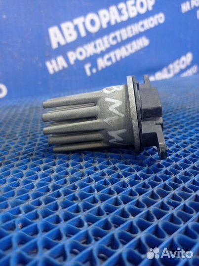 Резистор печки Honda Fit хэтчбек L13A 2003