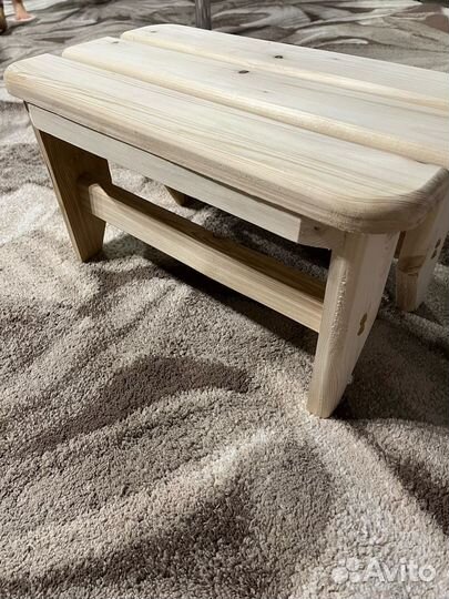 Деревянная лавка для бани и сауны