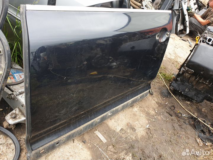 Дверь передняя левая vw touareg cayenne 955 957 z4
