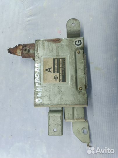 Блок управления АКПП Nissan Wingroad WFY11