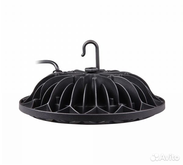 Светильник светодиодный для высоких пролетов