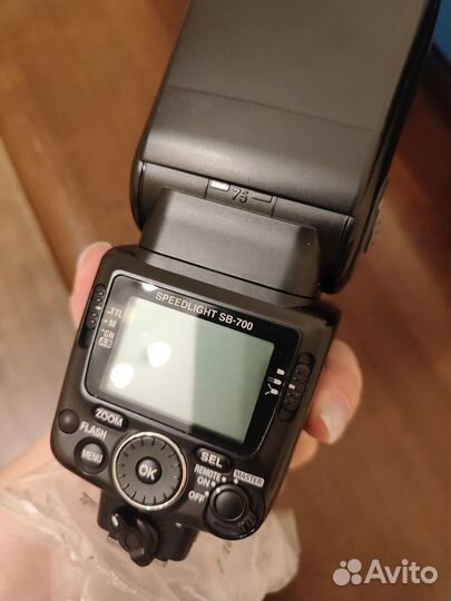 Вспышка Nikon Speedlight sb 700