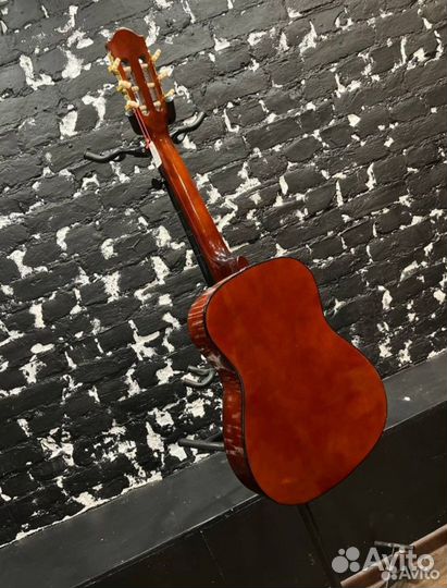 Гитара 3/4 с чехлом