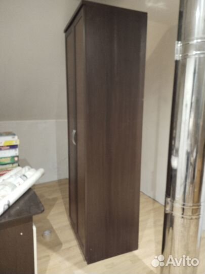 Шкаф распашной