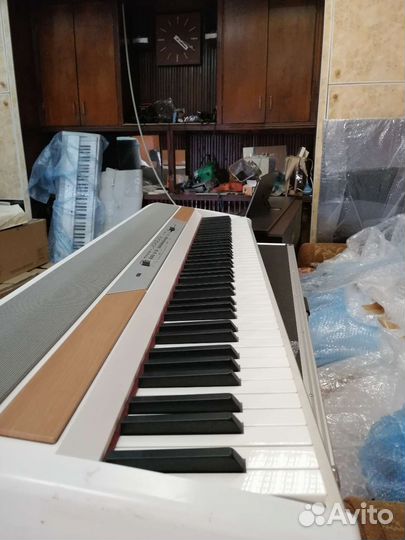 Цифровое пианино