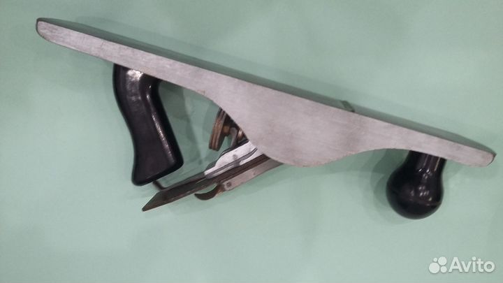 Рубанок старинный в идеальном состоянии