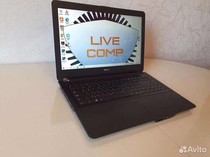 Ноутбук Dexp