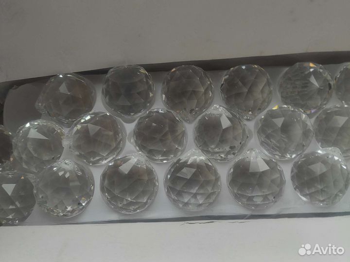 Запчасти Подвески шарики для люстры 4 см диаметр