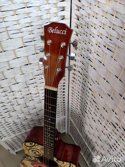 Гитара акустика