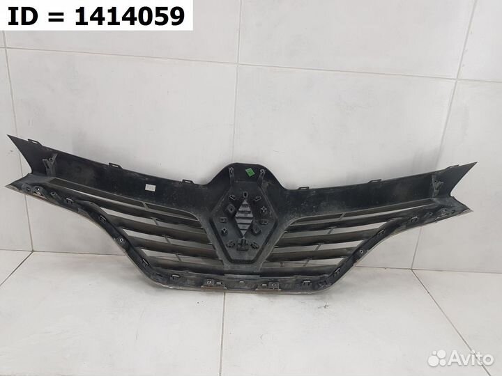 Решетка радиатора Renault Kaptur