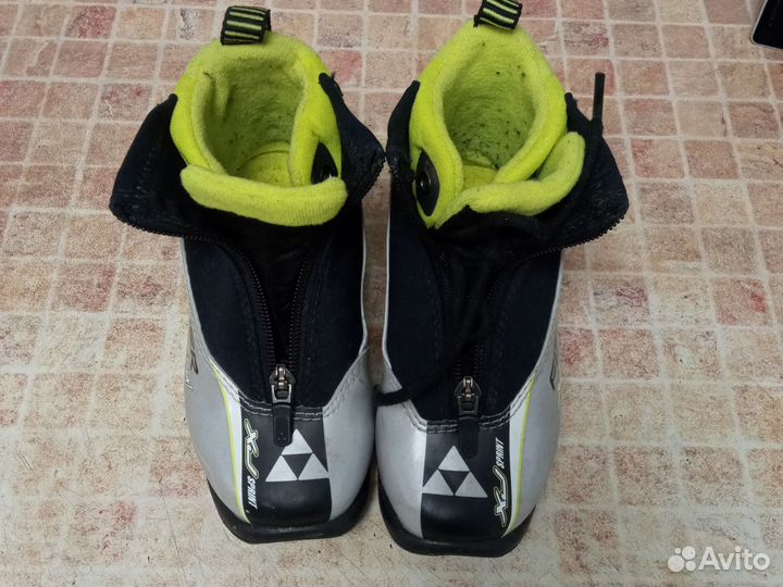 Лыжные ботинки fischer 28р-р