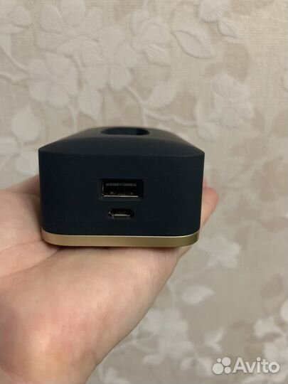 Зарядное устройство