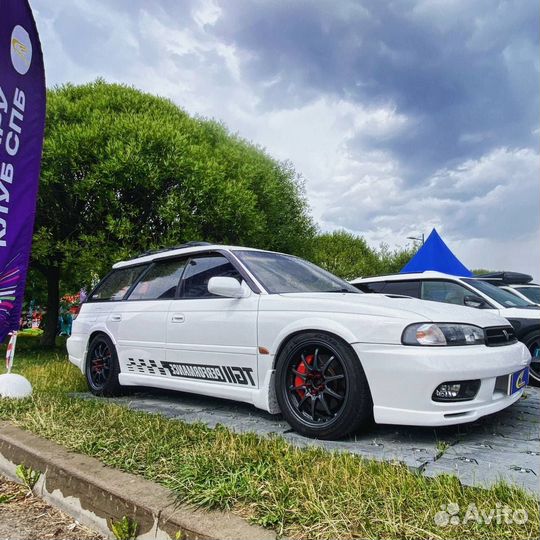 Subaru Legacy 2.0 МТ, 1995, 220 000 км