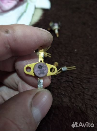 Радиодетали в золоте