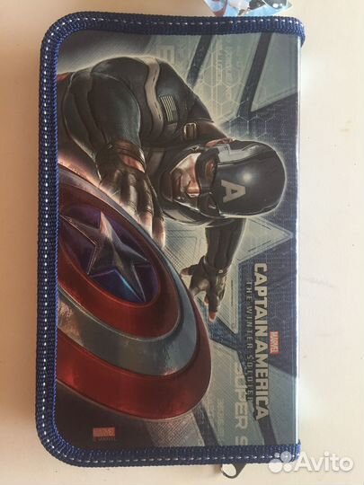 Пеналы школьные новые