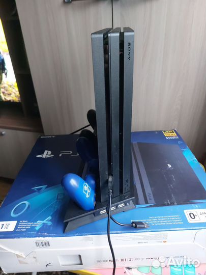 Sony playstation 4 pro 1tb