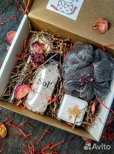 Подарочный бокс для девушки