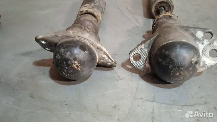 Амортизатор задний Audi A3 8L 1998