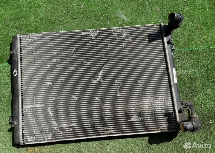 Радиатор (основной) Volkswagen Sharan 2003
