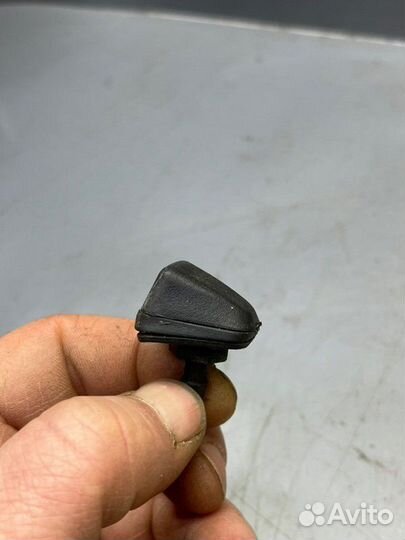 Форсунка омывателя стекла Renault Laguna 1 2.0