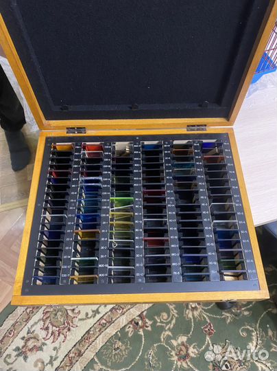 Набор цветных оптических стекол