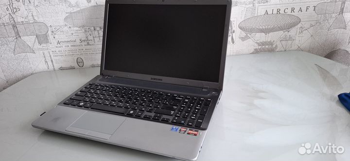 Ноутбук Samsung np355v5x Рабочий