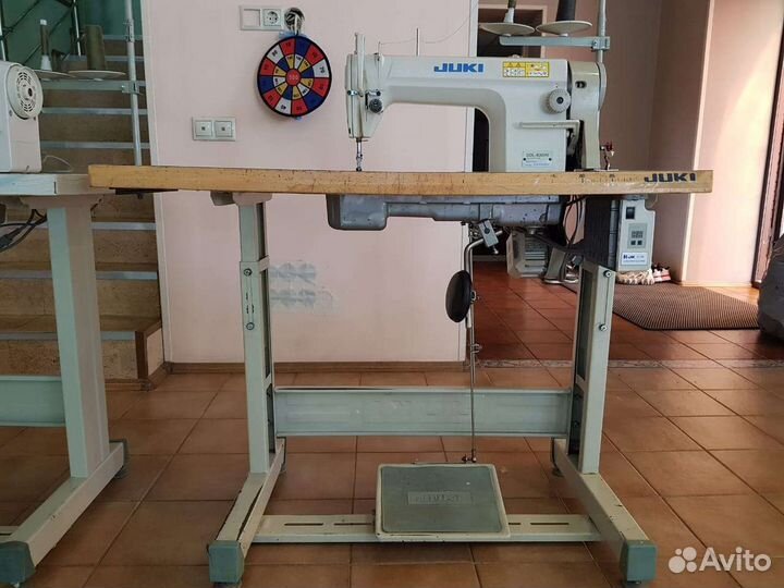 Промышленная швейная машинка. Juki и Ruiyang