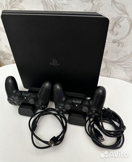 Sony PS4 slim 1tb