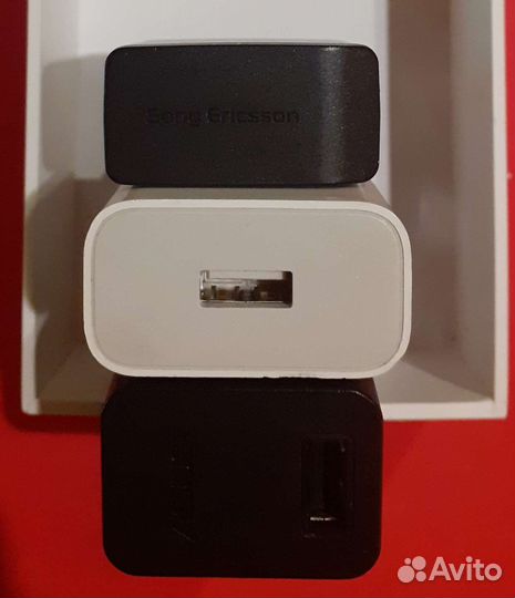 Зарядка Адаптер usb юсби есть через прикуриватель