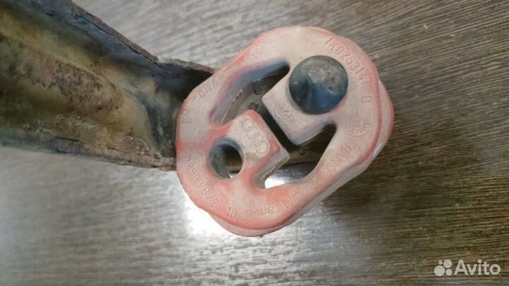 Крепление глушителя Skoda Octavia II рестайлинг